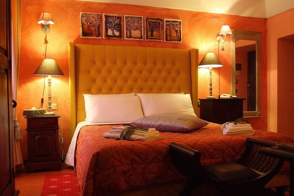Convento Di San Colombo Hotel ซานโตสเตฟาโน ดิ เซสซานีโอ ภายนอก รูปภาพ