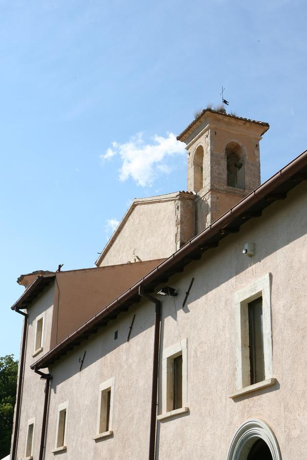 Convento Di San Colombo Hotel ซานโตสเตฟาโน ดิ เซสซานีโอ ภายนอก รูปภาพ