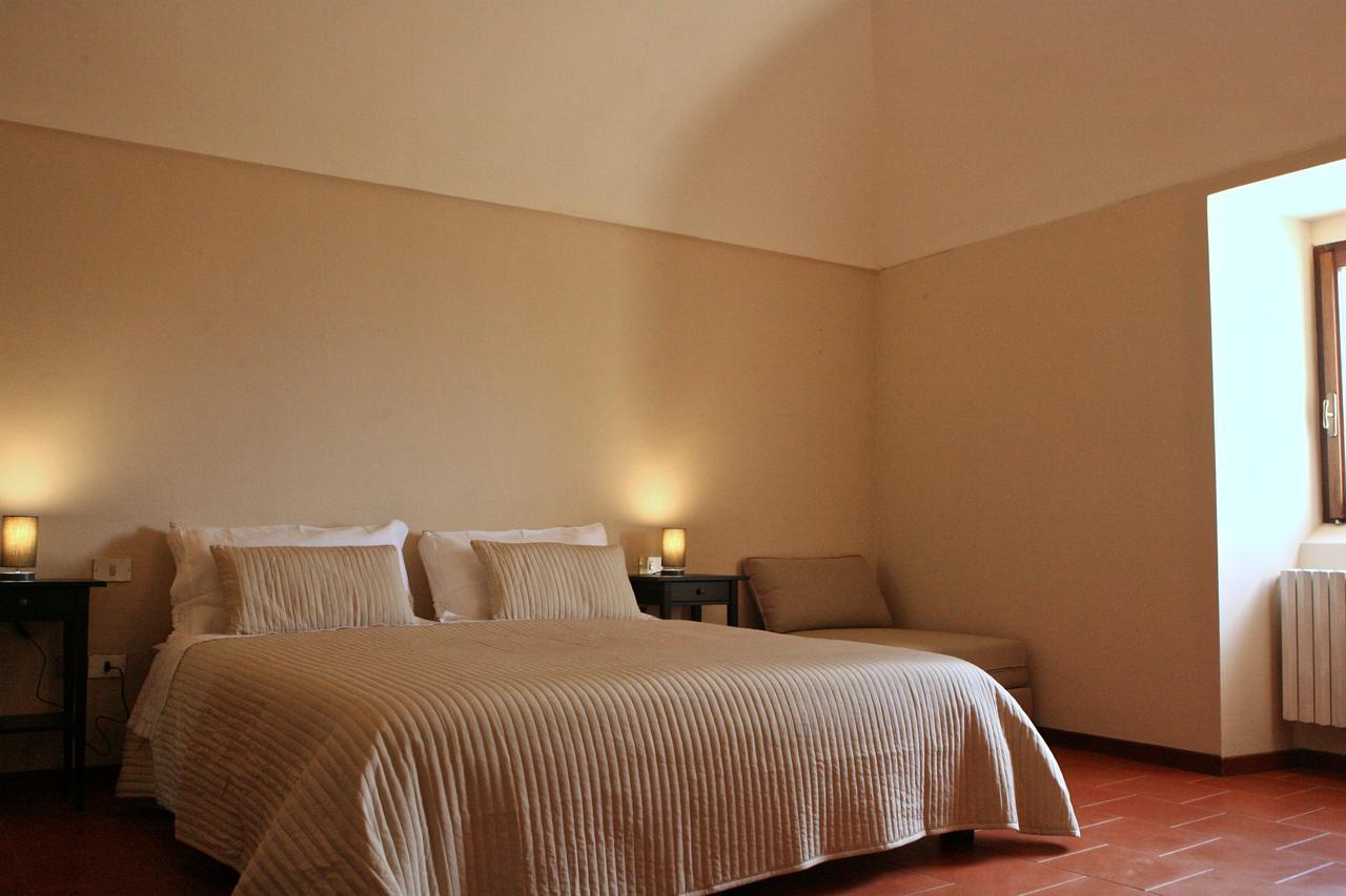 Convento Di San Colombo Hotel ซานโตสเตฟาโน ดิ เซสซานีโอ ภายนอก รูปภาพ
